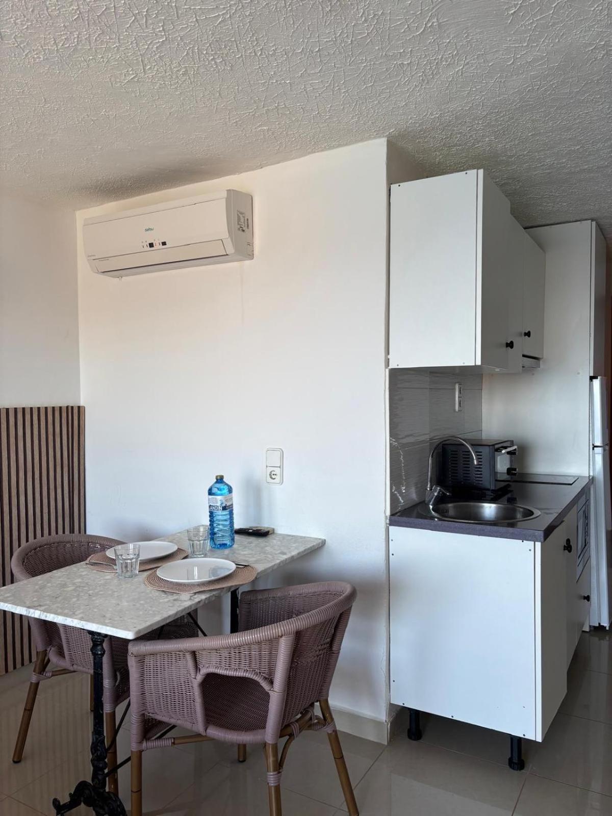 Es Grop Apartamentos Portinatx Zewnętrze zdjęcie