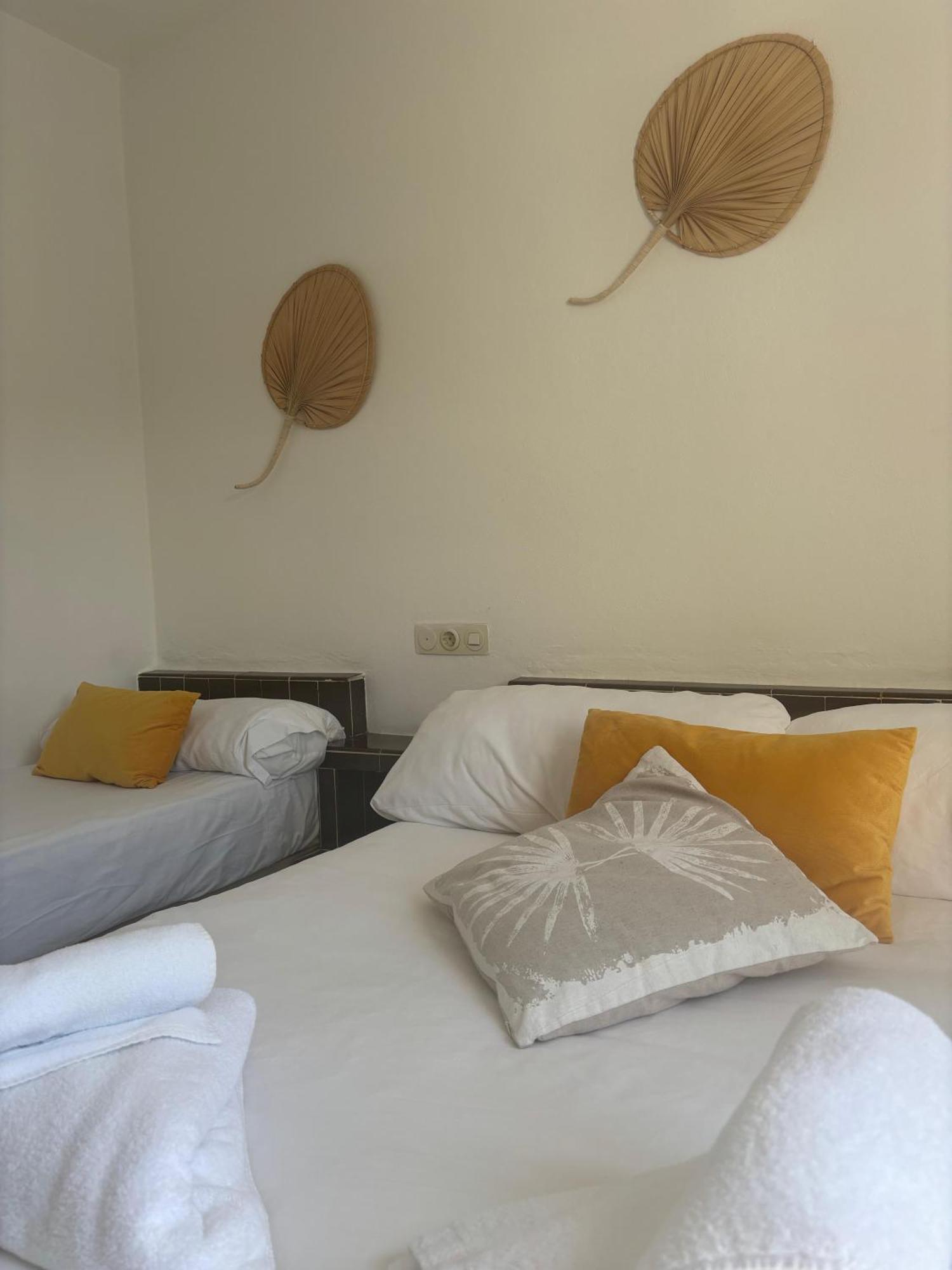 Es Grop Apartamentos Portinatx Zewnętrze zdjęcie